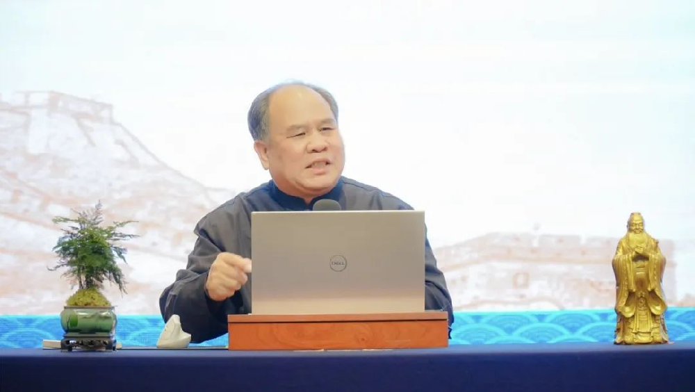 想别人自己才会真幸福